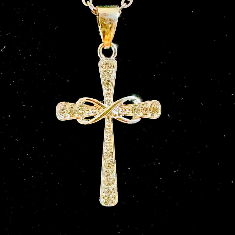 James Avery REAL STERLING SILVER INFINITY CROSS NECKLACE